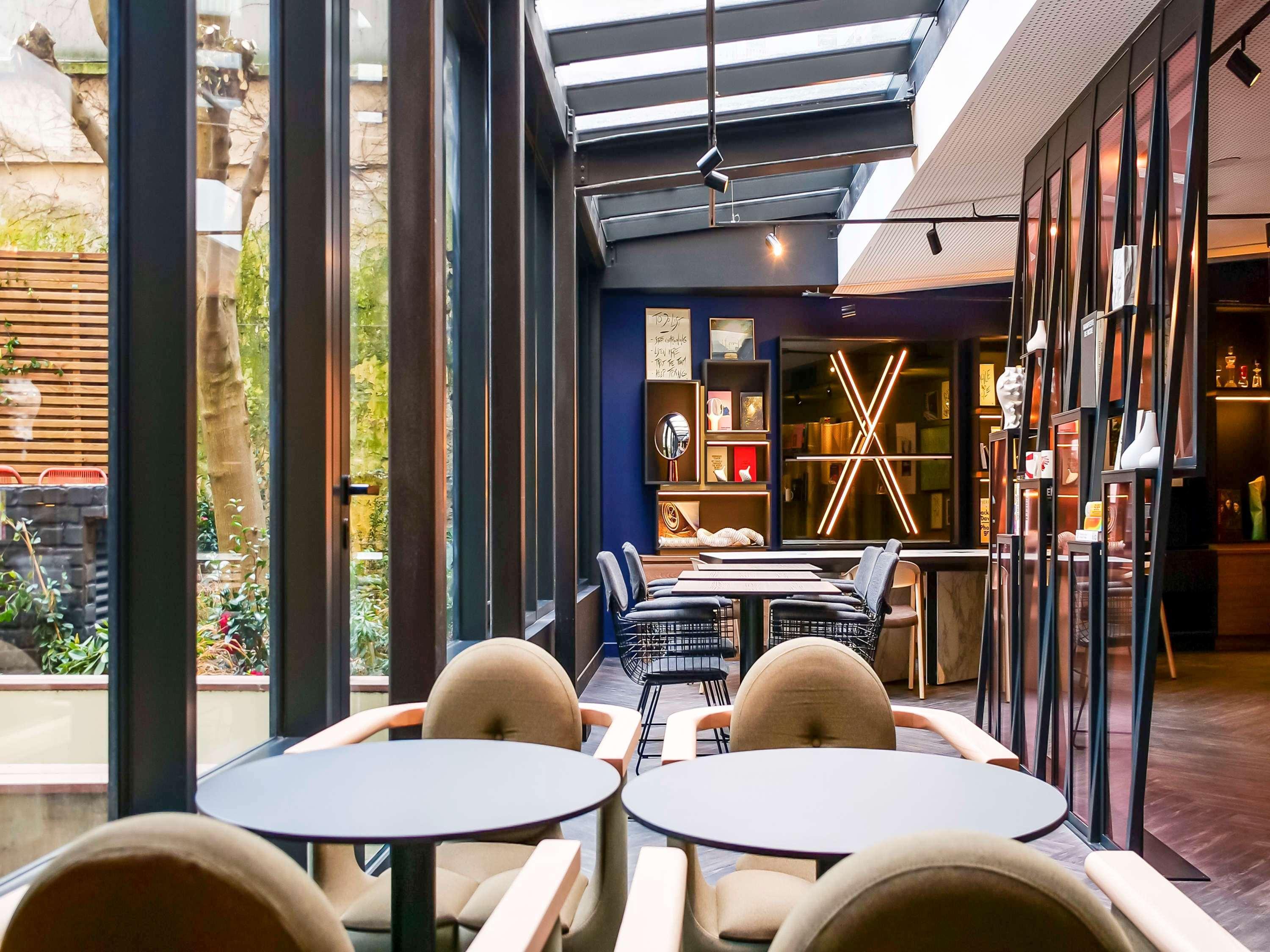 Tribe Paris Batignolles Hotel Exterior photo
