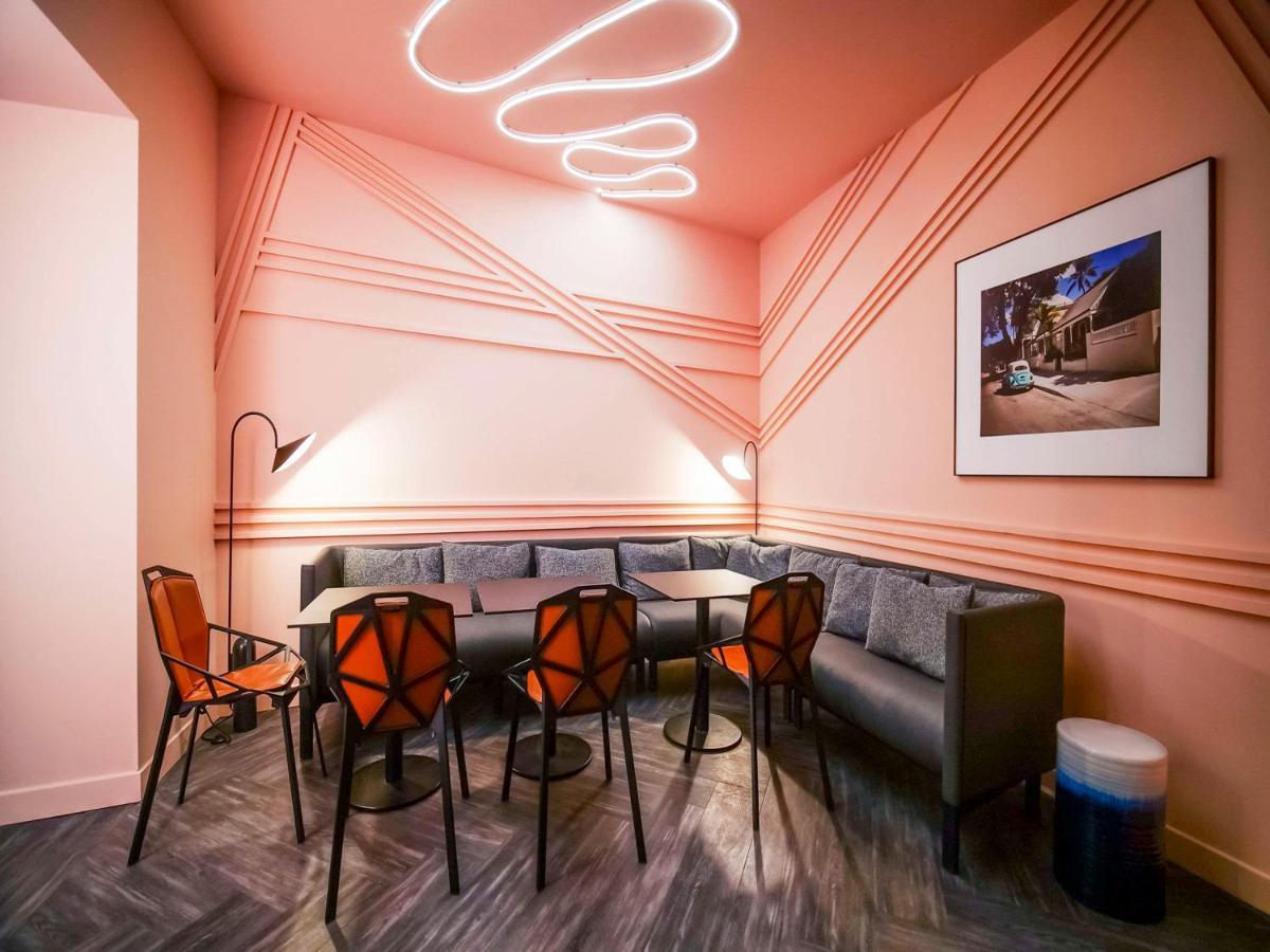 Tribe Paris Batignolles Hotel Exterior photo