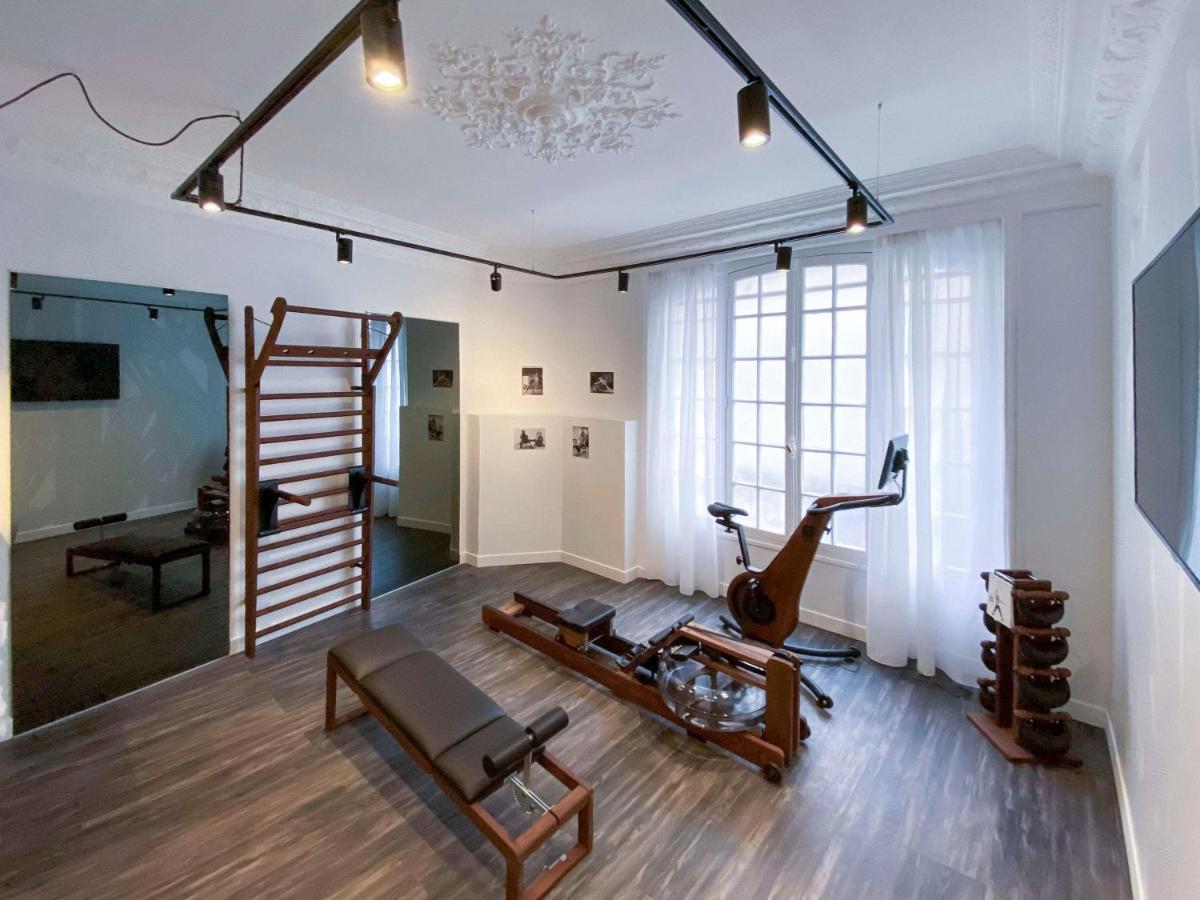 Tribe Paris Batignolles Hotel Exterior photo